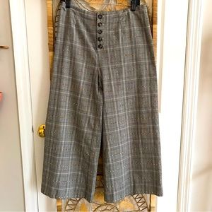 Anthropologie wide leg grey pant with multi colored plaid; button front; size 6